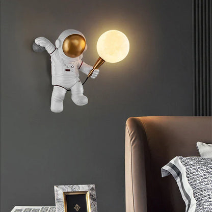 Lampa LED astronauta księżyc, dekoracja do pokoju dziecięcego